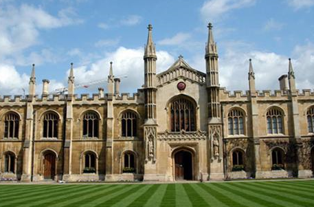 英国剑桥大学读一年需要多少钱？